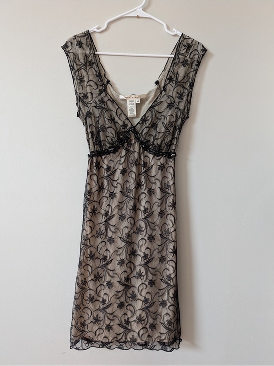 Max Studio Other - Max Studio Black Lace Overlay Nude/Tan Chemise Slip